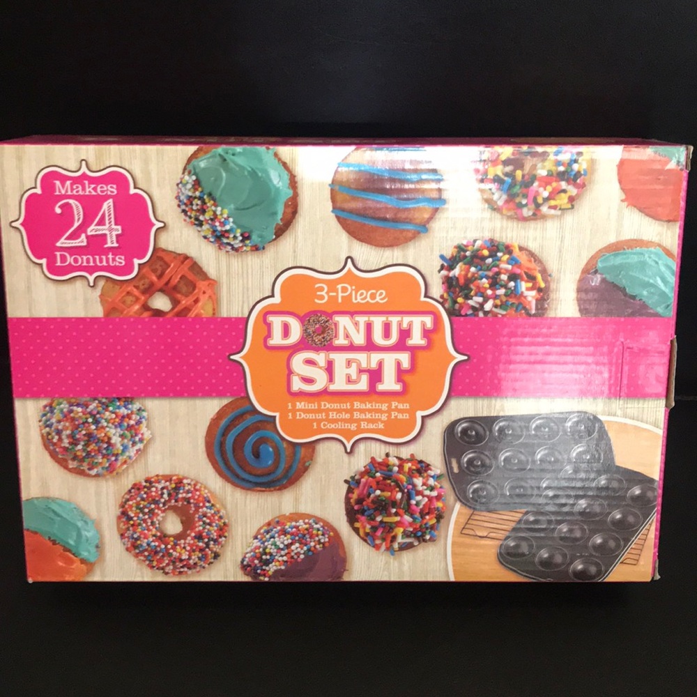 NEW: Mini Donut & Holes Baking Pan Set Kit Kitchen
